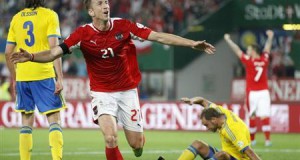 Janko gör mål mot Sverige